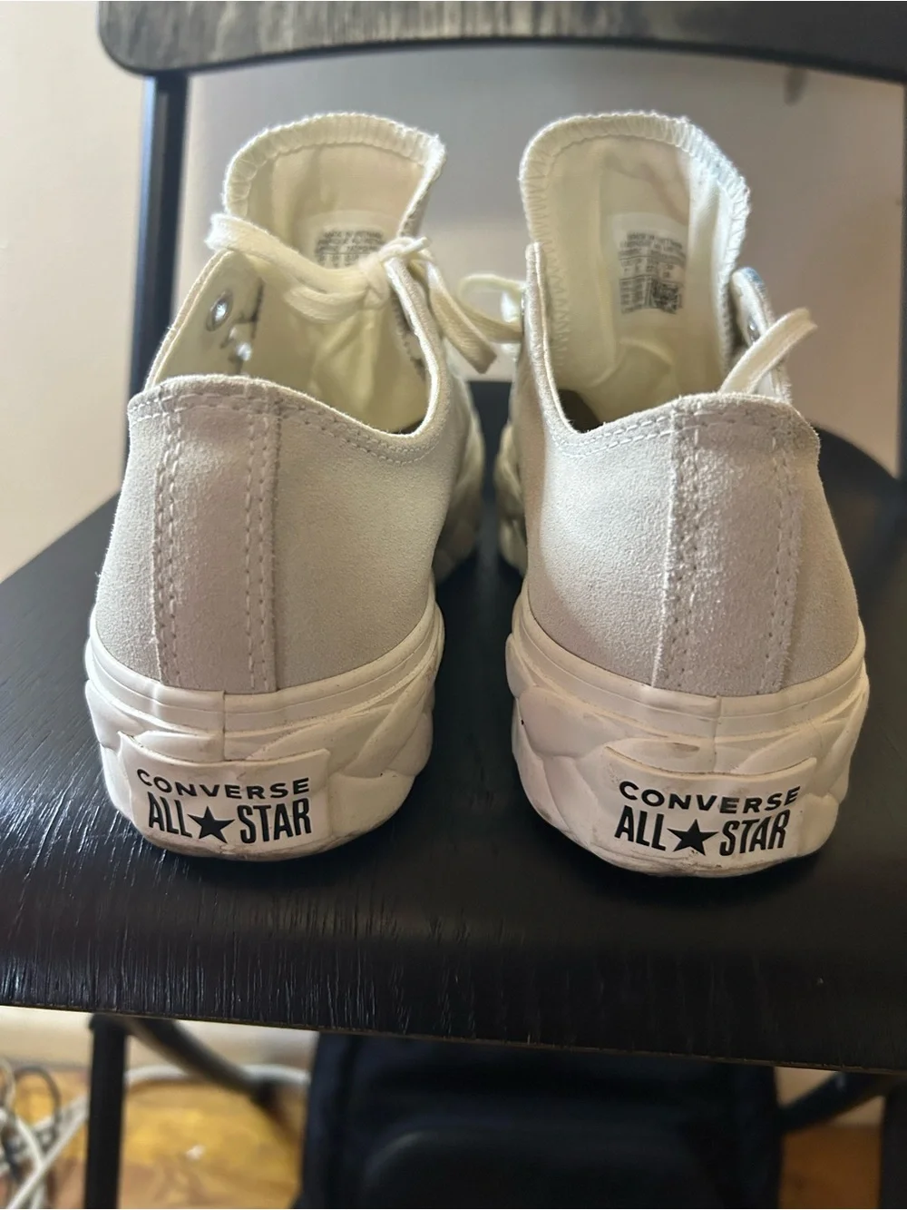 Converse Kids Cream Platform Chuck Taylor Low Top Sneakers
